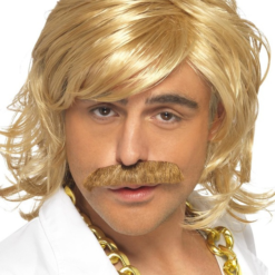 Game Show Host Setje.